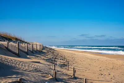 Image de Your Very Own Writer's Retreat Awaits You! Directly on Ocean & Well Stocked!