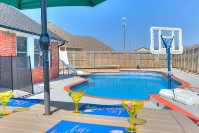 Image de Blissful Staycation- 1 of Okc Favorites Oasis