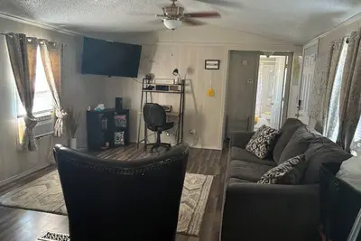 Image de Cozy & Comfy Manufactured Home within 7 minutes of Ft Leonard Wood Military Base