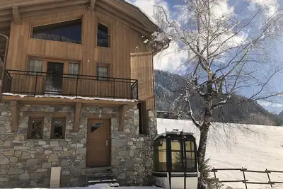 Image de Tres Beau Chalet Avec Magnifique Vue Sur Les Montagnes