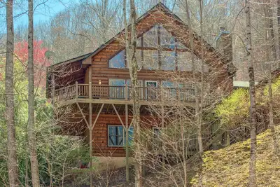 Image de Mountain Dream - New Hot Tub! in Gated Smoky Mountain Retreat Community