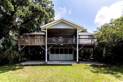 Image de Sea Byrd-Classic Beach Home;Screened Porch;Sun Deck; Easy Beach Access;WiFi