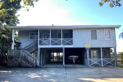 Image de Oceanfront on the St. Helena Sound; Expansive Beach & Ocean Views; Screened Porch; Cable Tv/WiFi