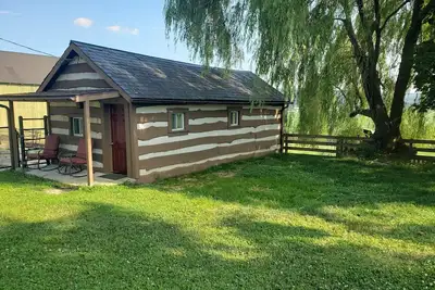 Image de Farmstay with pool and firepit