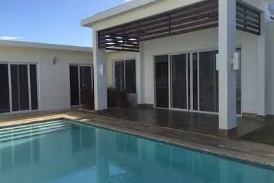 Image de 3bd Villa in gated beachfront resort with gym\/pool\/tennis\/basket\/spa\/restaurant