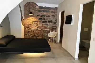 Image de Modern and historic openspace in the center