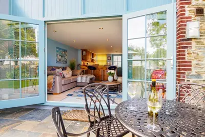 Image de The Old Smoke House is an attractive and well designed two bedroomed property