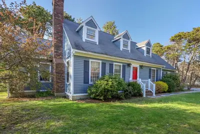 Image de Spacious 4br/3ba home only. 4 mile to Ellis Landing Beach