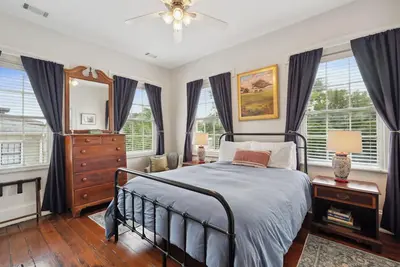 Image de Savannah Canvas Cottage, Near Forsyth Park