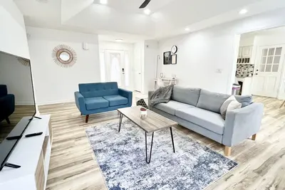 Image de <br>🔆Opening Special! Sweet Home near Mall Of Ga💎☀️☀️ Suitable for Mid/Long Term Stay