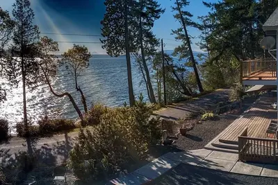 Image de Hood Canal Waterfront Home Fantastic Views Crab, Boat, Kayak, Fire Pit, Hot Tub