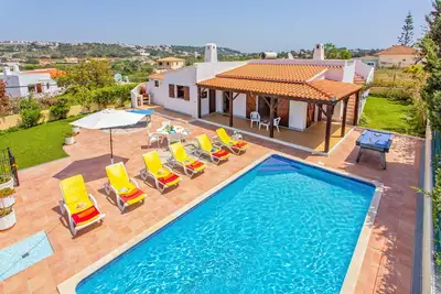 Image de Casa Borboletas, 3Bed villa, pvt pool/garden, nr beach, shops, bars/restaurants