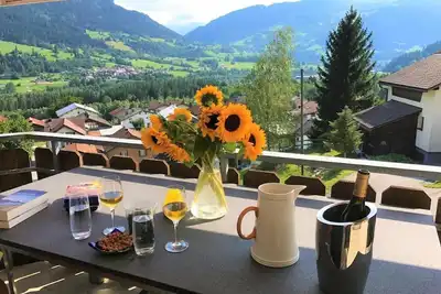Image de Appartement de vacances Schluein pour 1 - 6 personnes avec 3 chambres à coucher - Logement de vacanc
