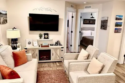 Image de 2br Mountain Retreat - Near Mineral Trail, Balcony