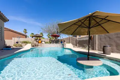 Image de Lake Havasu Oasis - Pool | Near Boat Launch & London Bridge | Boat Parking!