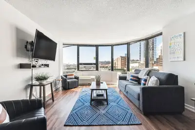 Image de Downtown Mich Ave#4 King Beds Grant Park, 2bd/2ba
