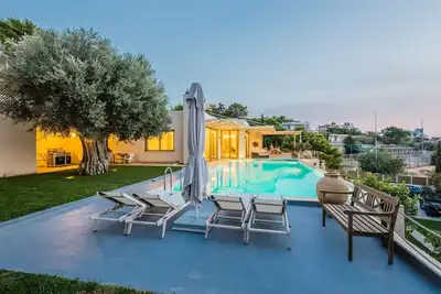 Image de Deluxe Lagoniss Villa | Blue Coast Villa | Private Pool | Sea View | Bdr 6 | Athenian Riviera
