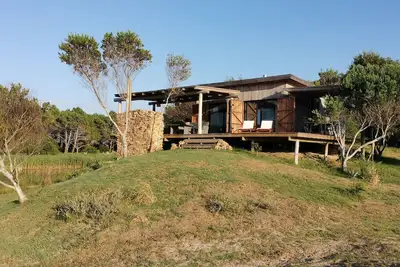 Image de Beautiful house on the beach in front of the sea