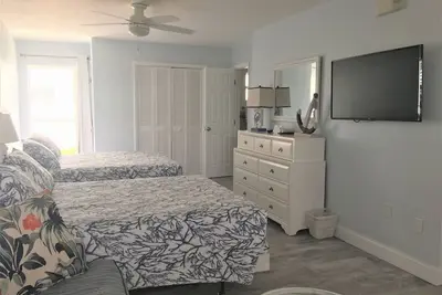 Image de Beachside Unit 39 - Key Colony