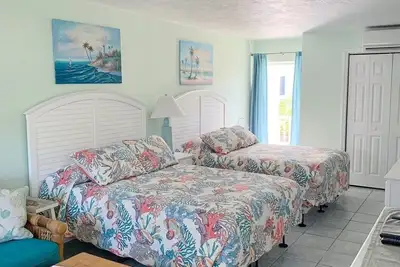Image de Beachside Unit 23 - Key Colony