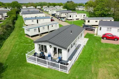 Image de Stunning 6 berth lodge for hire at Skipsea Sands in Yorkshire ref 41077wf
