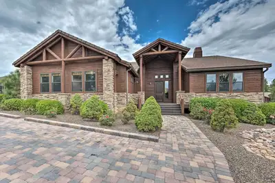 Image de Balcony & Grill: Updated Show Low Townhome!
