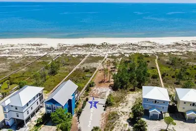 Image de Incommunicado Gulf Front Private Rv Lot