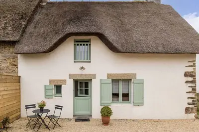 Image de Chaumière rénovée avec jardin clos, proche de Guérande et des plages, idéale pour familles