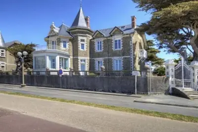 Image de Charmant gîte face mer avec balcon privé, proche Pornic, tout confort assuré