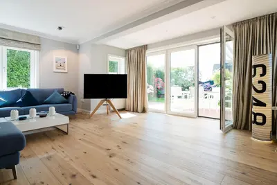 Image de High-quality furniture and fixtures, a harmonious color concept and chic design
