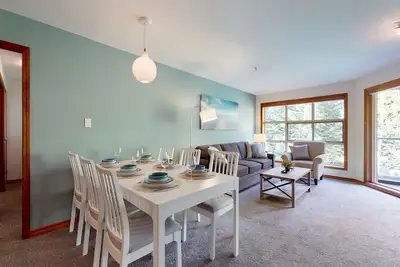 Image de Aspens 419 | Prime Ski-In/Out Location! | 2bdr Luxury Condo | Pool & Hot Tub