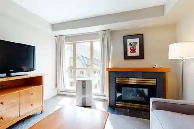 Image de Spacious mountain escape with full kitchen & easy slope access