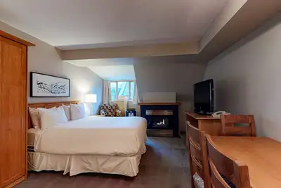 Image de Ski vacation 5th-floor studio with gym & jetted tub - walk to lifts location