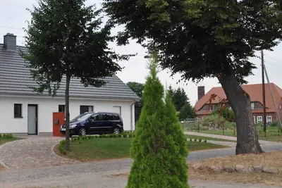 Image de MĂĽritz National Park, bathing lake, boat rental, terrace roof, wallbox, Wlan, sauna