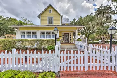 Image de Historic Green Cove Springs Home - Walk to Coast!