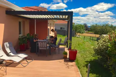 Image de Maison et jardin calmes pour 5 près des volcans