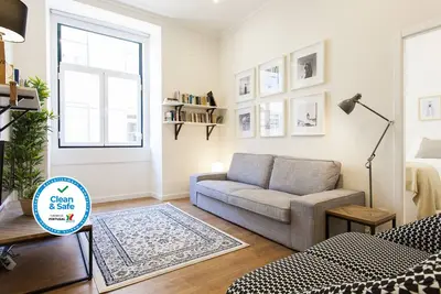 Image de Central Downtown 3e up to 13guests by Central Hill