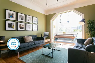 Image de Big Central Flat 3d by Central Hill