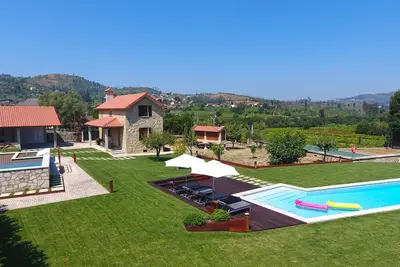 Image de Terrada casa com piscina em Monção