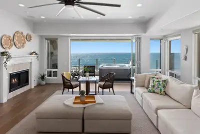 Image de Oceanfront Breeze Oasis P917-0