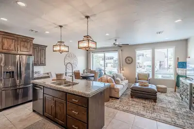 Image de Hoodoo Haute at The Ledges Golf Club *Resort Amenities Included!