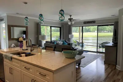 Image de Coastal Retreat with Lake and Golf Course Views!