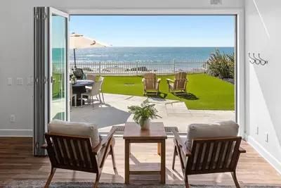 Image de Lower Level Pet Friendly Oceanfront Condo P919-0