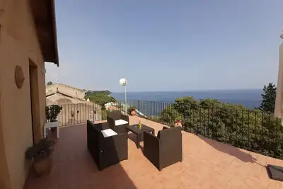 Image de Lemon's house by the sea