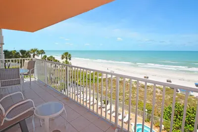 Image de Outstanding Direct Gulf Front Views ~ Sand Castle Ii 2501