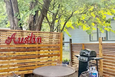 Image de 3bdrm 10 mins Downtown, Next to Ut, Outdoor Dining & Grill