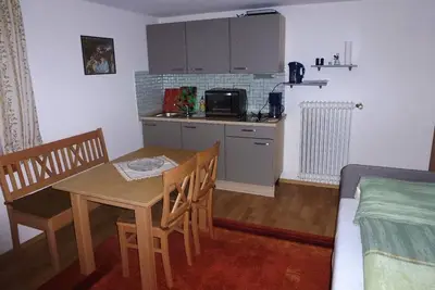 Apartment with shared balcony and Wlan