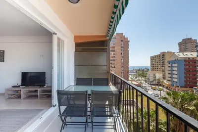 Image de Central apartment with balcony in Fuengirola by Costarentals - Ref 92