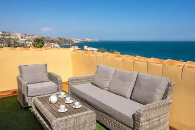 Image de Seaview penthouse in Carvajal by Costarentals - Ref 112