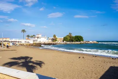 Image de Central Fuengirola couples apartment by Costarentals - Ref 131